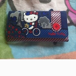 ISO Hello Kitty Loungefly Womens Paris Wallet